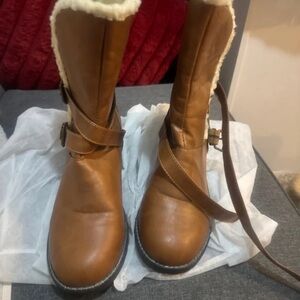 Boots Tan Winter & Rain Boots with Shearling Lining